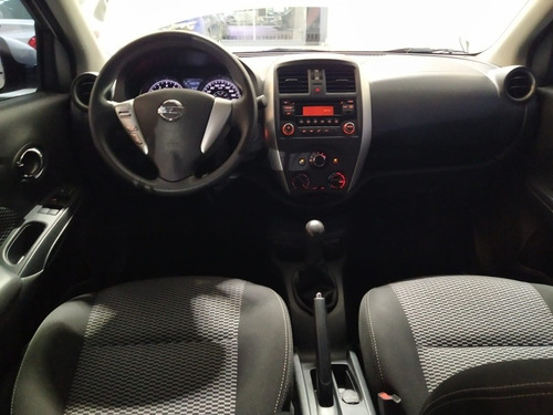 Imagen 8 de 15 de Nissan Versa 1.6 Sense Mt