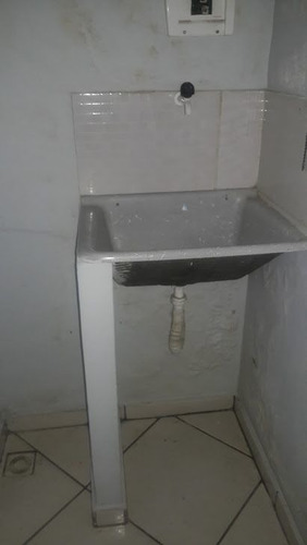Prédio Inteiro À Venda Na Avenida Teixeira E Souza, Centro, Cabo Frio - Rj - Liv-10405