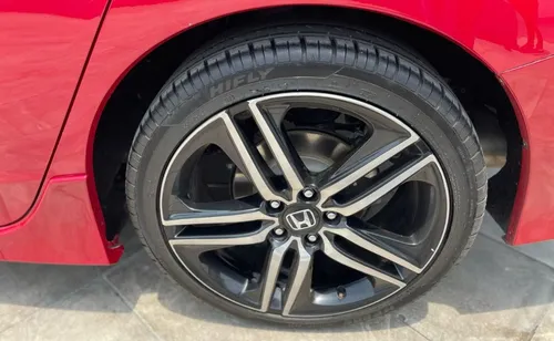 Honda Accord 2.4 Sport Cvt