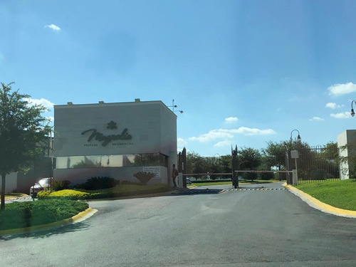 Venta De Terreno Plano En Magnolia - El Uro