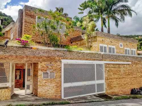 Casa-quinta En Venta, Prados Del Este, Baruta, Miranda, Caracas.