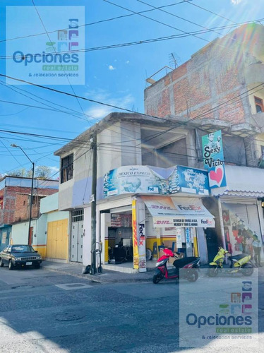 Imagen 9 de 10 de Local - El Llanito
