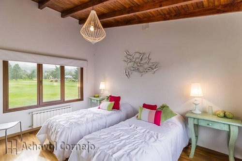 Imagen 13 de 13 de Excelente Casa Sobre El Golf Con Vista A La Piedra De Habsburgo