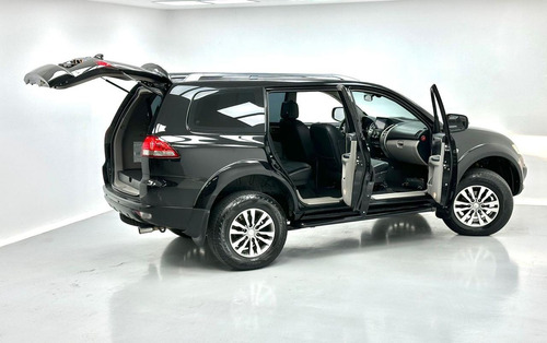 Mitsubishi Pajero 3.2 HPE 4X4 7 LUGARES 16V TURBO INTERCOOLER DIESEL 4P AUTOMÁTICO