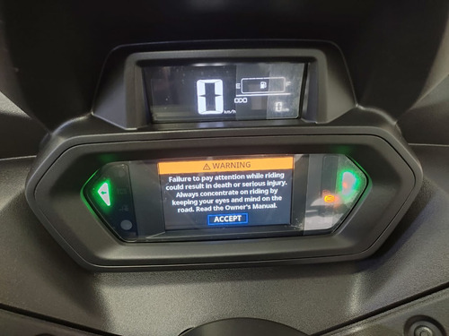 Xmax 250 Connected 2025
