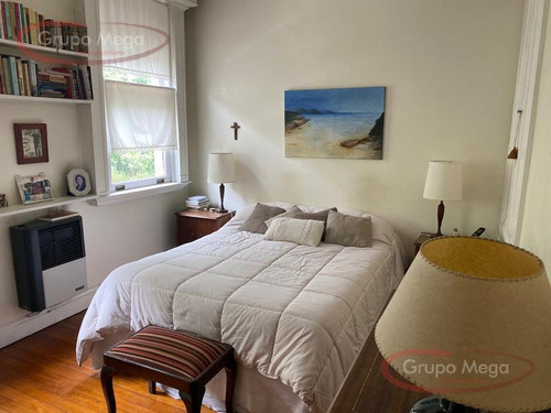 Imagen 10 de 24 de Casa De Estilo 4 Ambientes Con Patio Y Terraza En Gran Ubicación.