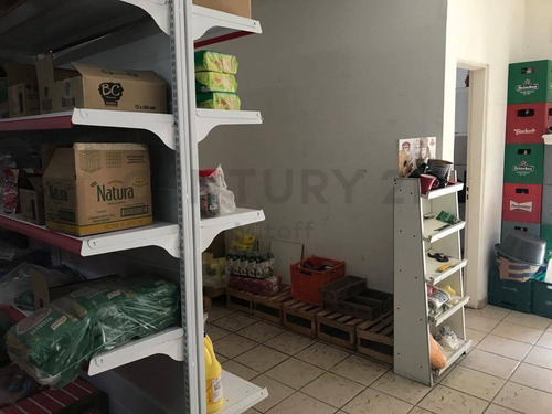 Imagen 6 de 11 de Local Comercial En Venta En La Plata