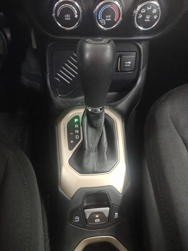 Imagem 10 de 10 de Jeep Renegade 1.8 16v Sport