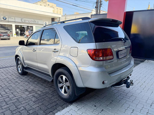 Toyota Hilux SW4 3.0 SRV 4X4 16V TURBO INTERCOOLER DIESEL 4P AUTOMÁTICO