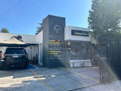 Casa Comercial Con Bodega, Negociable.