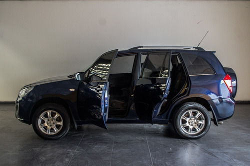Imagen 11 de 15 de Chery Tiggo 2013 2.0 F2 Luxury 4x4 138cv Nai