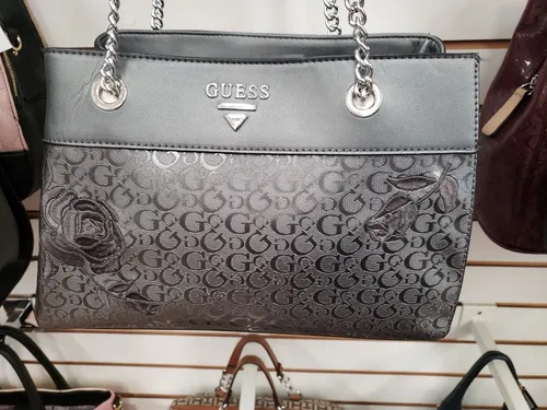 Bolsa guess plateada store