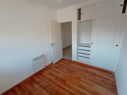 Imagen 12 de 14 de Departamento En Venta En Lanus Este