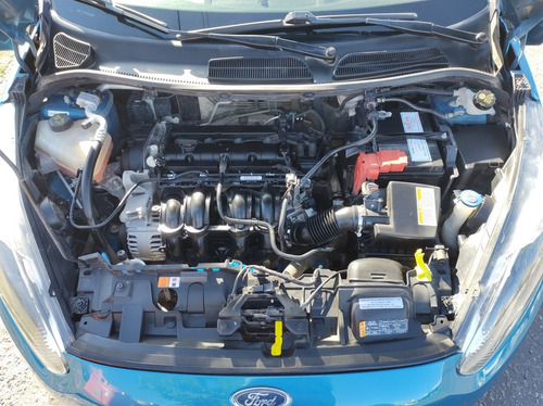 Imagen 14 de 14 de Ford Fiesta Kinetic Design 2015 1.6 S 120cv