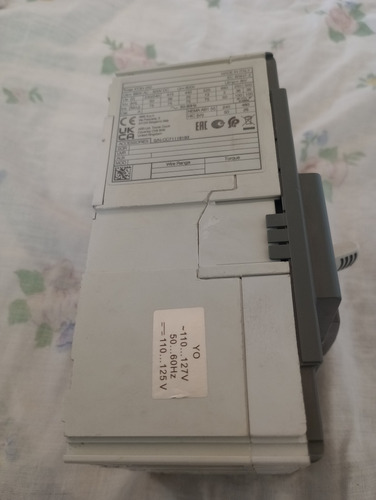 Interruptor Termomagnetico Abb Tmax Xt3n 250 3 Polos 100 Amp
