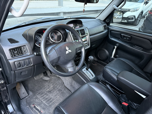 Mitsubishi Pajero TR4 2.0 4X2 16V 140CV FLEX 4P AUTOMÁTICO