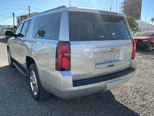 Chevrolet Suburban 5.4 Hd 4x4 At