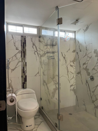 Imagen 12 de 27 de Departamento Recién Remodelado. Moderno.terminaciones De 1ra