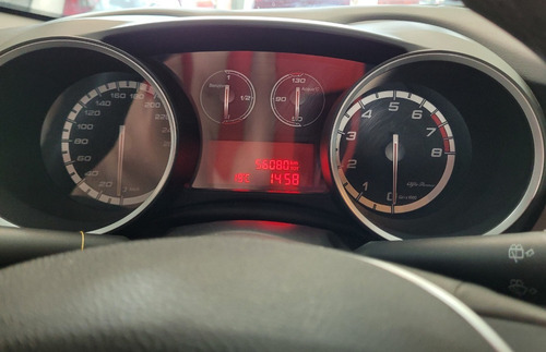 Imagen 18 de 22 de Impecable Alfa Romeo Giulietta Año 2016 Con Solo 52.000 Km