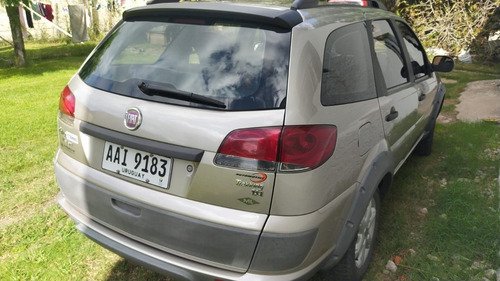 Fiat Palio 2014 1.4 Weekend Trekking Pk Seg Alarm