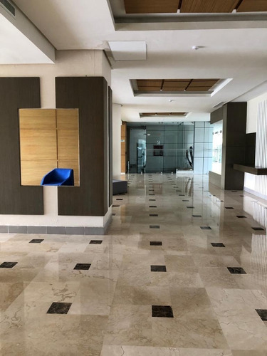 Imagen 2 de 29 de Fernando Perez Vende Penthouse A Estrenar En Terrazas Del Country Res Sibaris, Guataparo Valencia