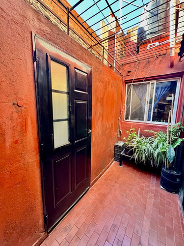 Oportunidad, Ph De 3 Ambientes + Patio, Sin Expensas