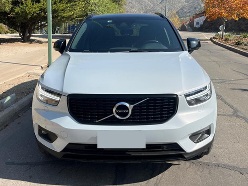Volvo XC40 1.5 T5 PHEV R-Design Recharge Auto