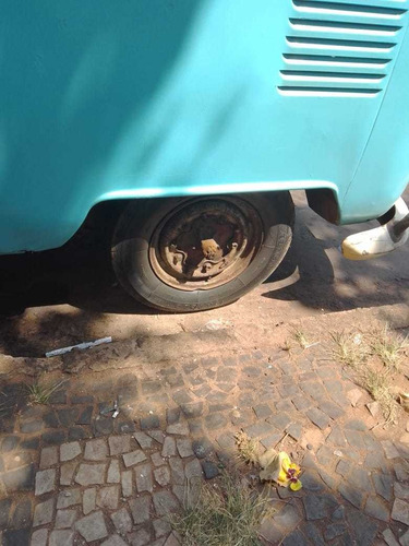 Imagem 7 de 15 de Volkswagen Kombi Corujinha