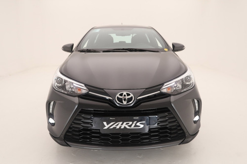 Imagen 3 de 16 de Toyota Yaris 5p 1.5 Xls Cvt