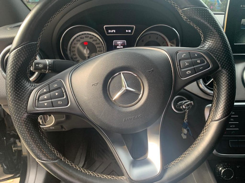 Mercedes Benz Cla200