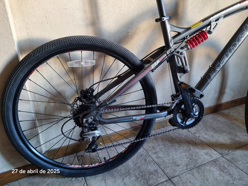 Bicicleta Rodado 27.5 Gris M (Usado)