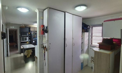 Se Vende Casa De 1 Piso. 3d, 3b + Servicio Y Quincho