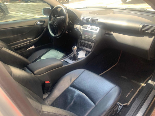 Imagen 8 de 8 de Mercedes-benz 220 220 Turbo Diésel