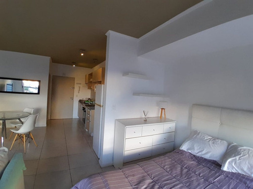 Monoambiente En Alquiler Temporario En Villa Cresp