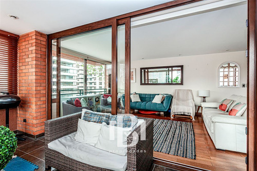 Departamento En Venta De 4 Dorm. En Las Condes
