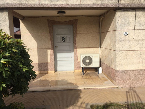 Imagen 3 de 20 de Casa En Venta, Saavedra 75, Belén De Escobar