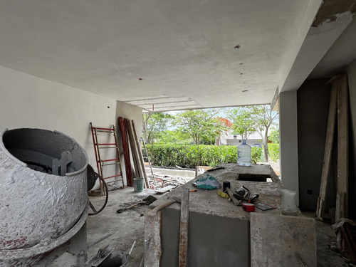 Casa En Venta Merida, Temozon Norte, Privada, Sep 2025.
