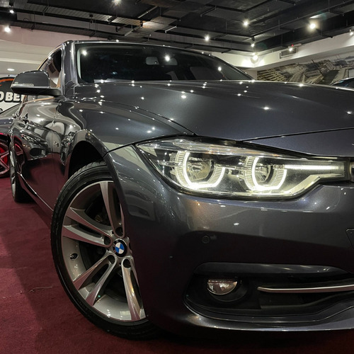 Imagen 3 de 24 de Bmw 330i Sport