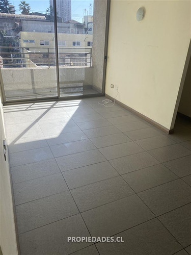 Departamento En Arriendo De 2 Dorm. En Santiago