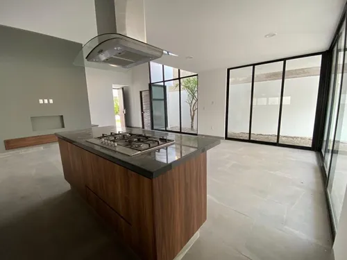 Vendo Casa En Zibatá, 3 Niveles, Jardín Zen, 3 Recamaras, Una Es Master Suite