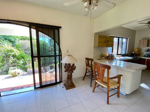 Imagen 9 de 30 de Vendo Casa En Fraccionamiento, Amplio Jardín, Oaxtepec, Enfr