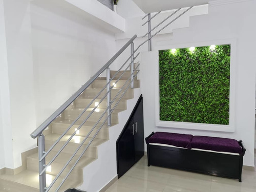 Imagen 5 de 14 de Casa En Venta Jardin Mañongo Amoblada Ga Vip