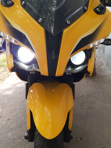 Bajaj Rouser Rs 200 Impecable