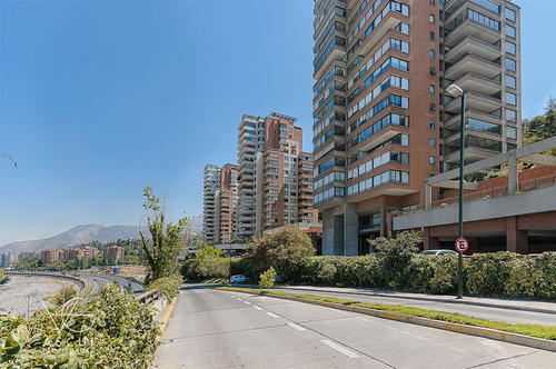 Dpto 3 Dorm, 3 Baños, Servicios Vitacura Lo Curro