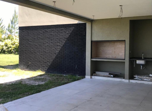 Imagen 18 de 21 de Venta Casa 4 Ambientes En 1 Planta Barrio San Gabriel Villanueva Tigre