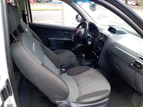 Fiat Strada 1.8 MPI ADVENTURE CD 16V FLEX 3P MANUAL