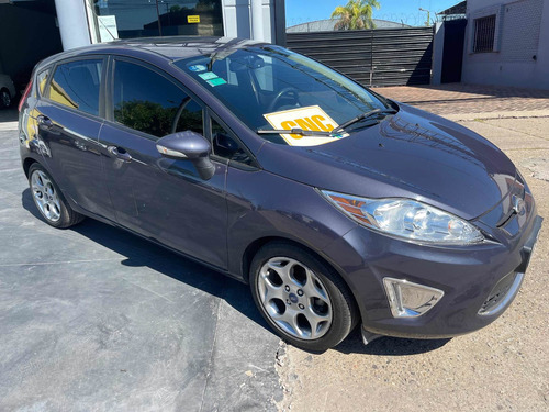 Imagen 6 de 10 de Ford Fiesta Kinetic Design 2013 1.6 Design 120cv Titanium