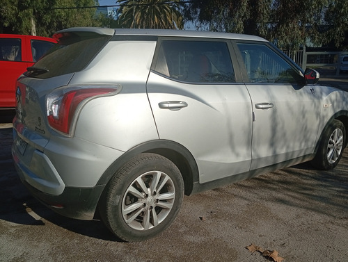 SsangYong Tivoli 1.6 4x2 At Diesel
