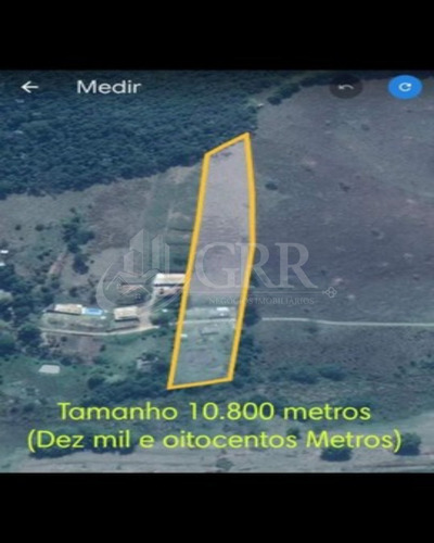 Imagem 1 de 3 de Terreno 10.800m² Com 3 Casas Simples - Parateí Do Meio- Jacareí-sp - Te00559 - 70229694