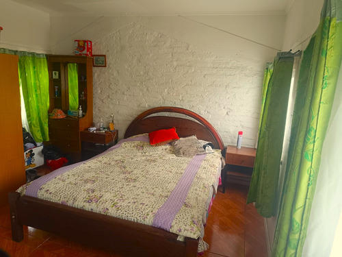 Vendo Casa 2d 1b Ubicada En Sector De Puen Alto